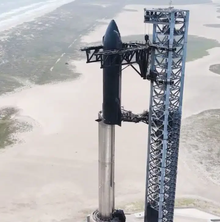 SpaceX Prepares for Fourth Starship Test Flight