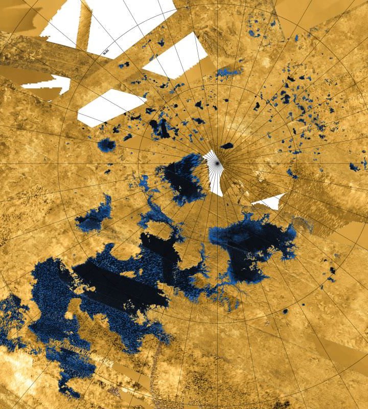 Lake Shorelines on Titan are Shaped by Methane Waves