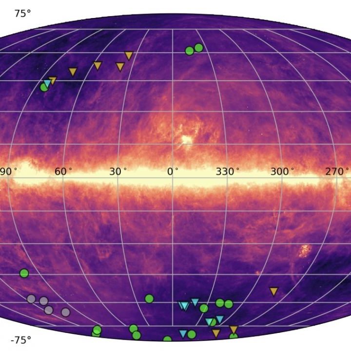 New Horizons Measures the Background Light of the Universe