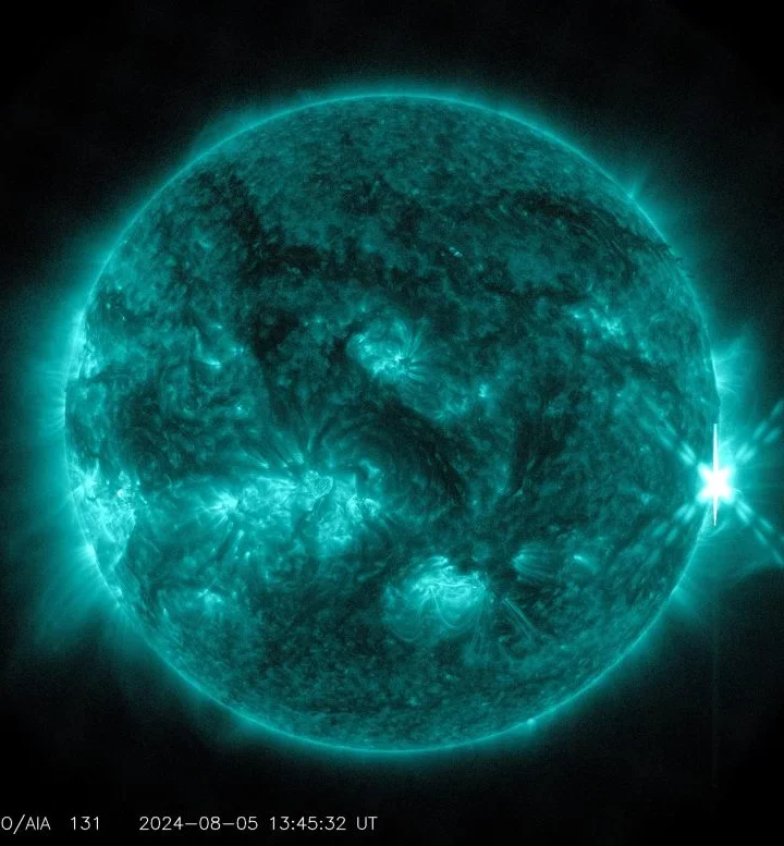 Twin X-Class Flares Ignite the Sky: NASA’s SDO Captures Fiery Solar Drama