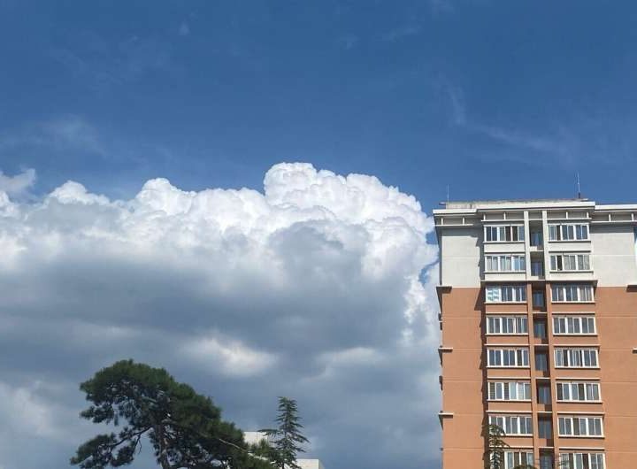 Satellite data fusion enhances the early detection of convective clouds