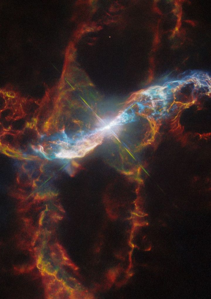 It Takes Very Special Conditions to Create This Bizarre Stellar Spectacle